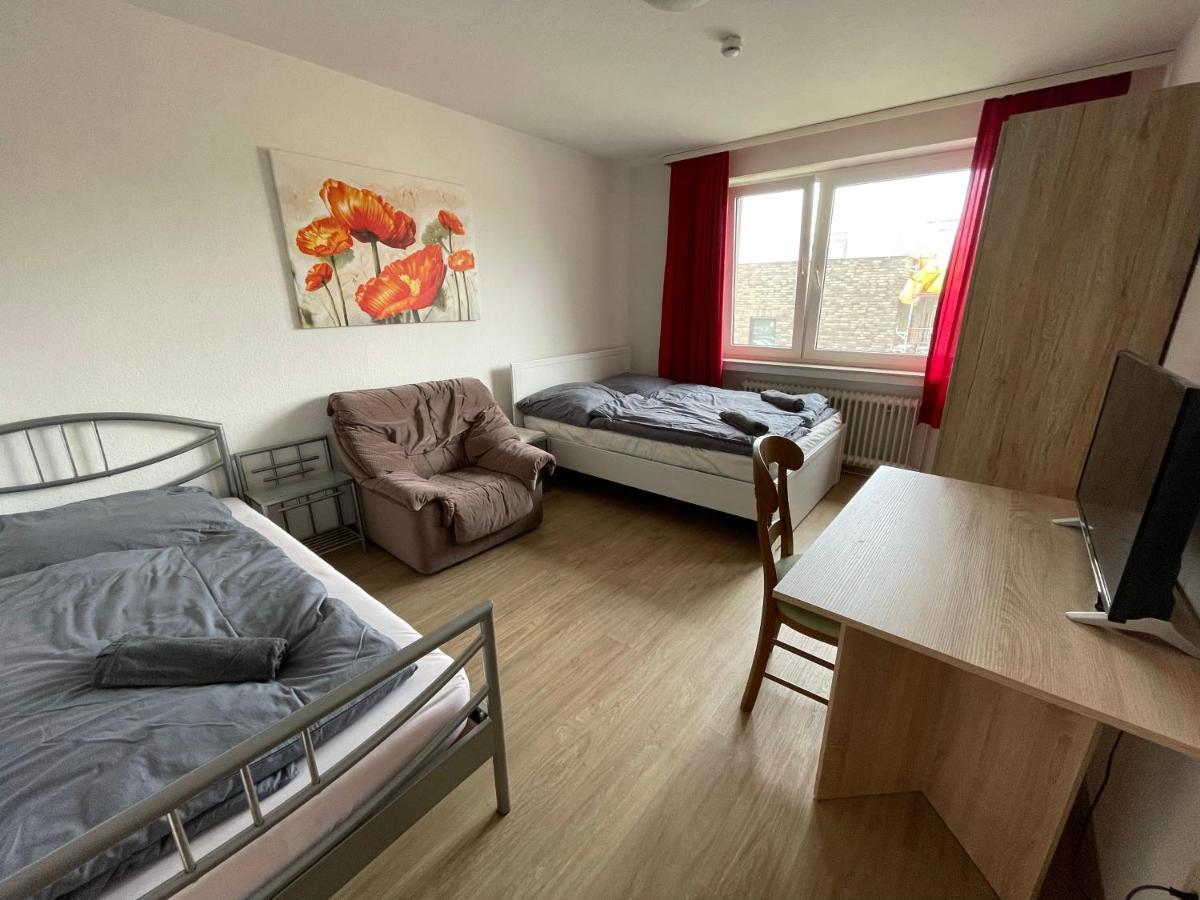 Schoene Einfache Ferienwohnung Mitten In Oldenburg Ngoại thất bức ảnh